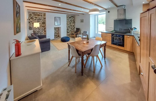 Saint-Clet House | 2 bedroom nice home in Saint-Clet