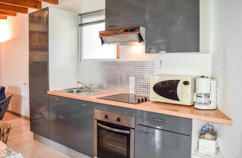 Gouarec House | 2 bedroom pet friendly home in Gouarec