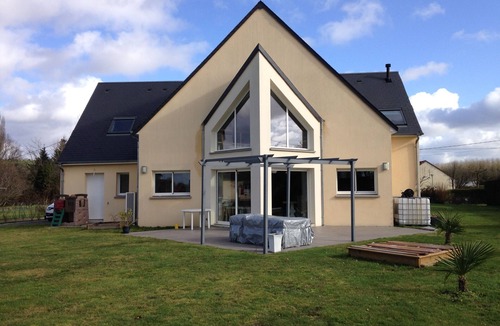 Parigne-lʼEveque House | 2 guest rooms ideal for the 24h near circuit
