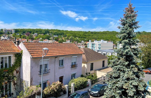 Chaville Apartment | 2-room duplex apartment in Chaville: Havre de Paix between Paris and Versailles
