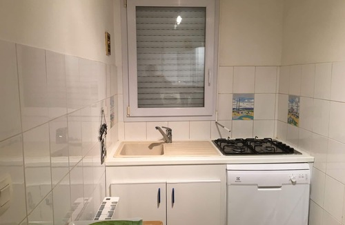 Agon-Coutainville Cottage | 2nd line house 10 meters from the sea-free wifi