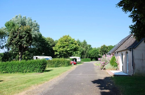 Saint-Martin-du-Vieux-Belleme House | 3-bedroom mobile home - 2 bathrooms - sleeps 6
