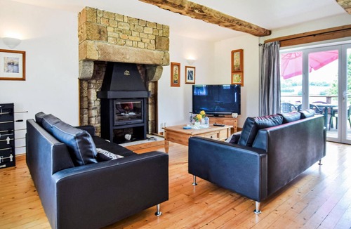 Saint-Germain-de-Tallevende-la-Lande-Vaumont House | 3 bedroom awesome home in VIRE NORMANDIE