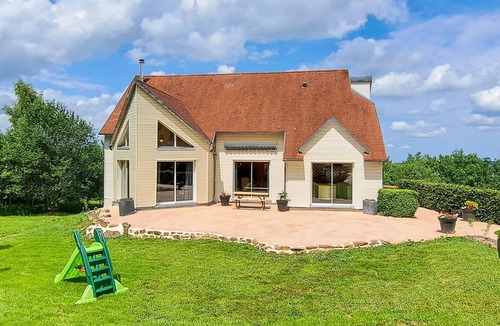Carrouges House | 3 bedroom beautiful home in Carrouges