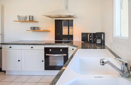 Sainte-Mere-Eglise House | 3 bedroom cozy home in sainte-mère-église