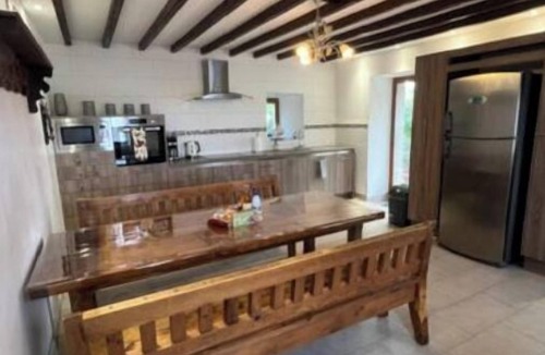 Auxais House | 3-Bedroom Vacation Rentals