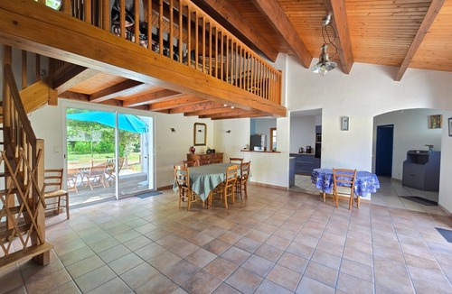 Saint-Jean-de-Monts House | 3* House with Private Pool and Wi-Fi in Saint-Jean-de-Monts