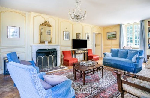 Audouville-la-Hubert House | 300 m² House ∙ 5 bedrooms ∙ 8 guests