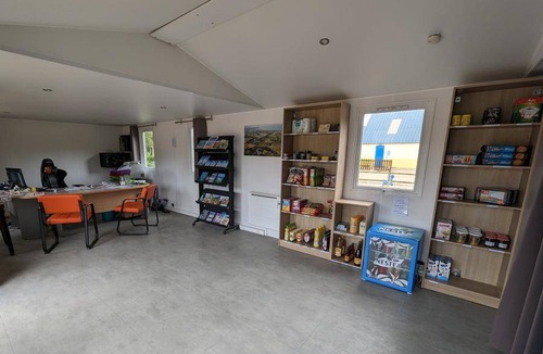 Plomeur House | 33 m² Mobile home ∙ 3 bedrooms ∙ 6 guests