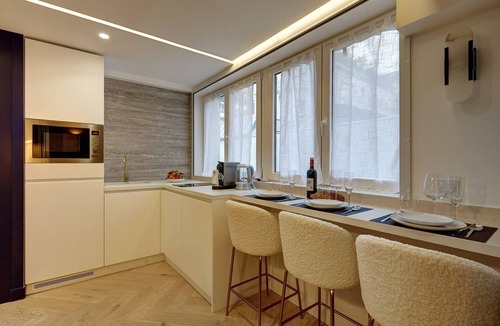 Grenelle Apartment | 369 Suite Fondary 5 - Superb apartment in Paris