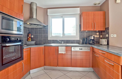 Courtils House | 4 bedroom gorgeous home in Courtils