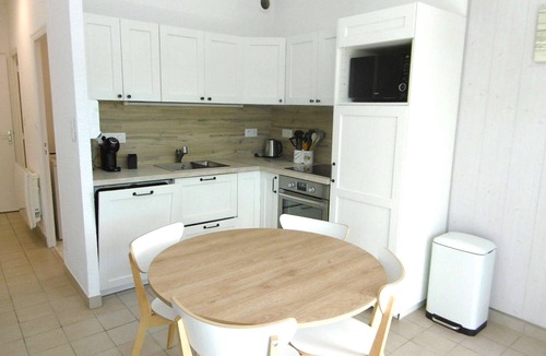 Damgan Apartment | 4 person beachfront apartment in seaside resort