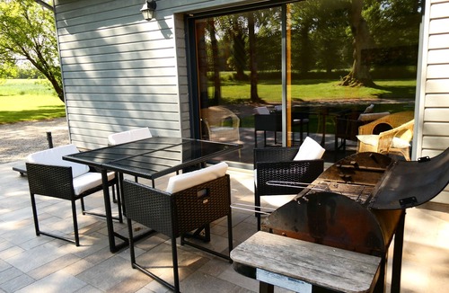 Quelneuc Cottage | 4-person gîte with heated indoor pool near La Gacilly Morbihan
