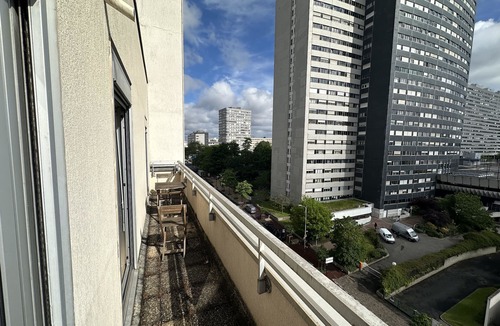 Gambetta Apartment | 47 m² love cocoon with balcony