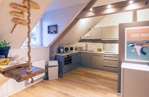Saint-Meloir-des-Ondes Apartment | 53 m² Apartment ∙ 1 bedroom ∙ 4 guests