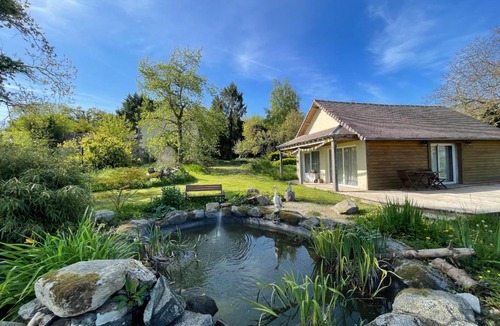 Feugeres House | 6Bed-Sleeps12-GroupRetreat-YogaStudio-PetFriendly
