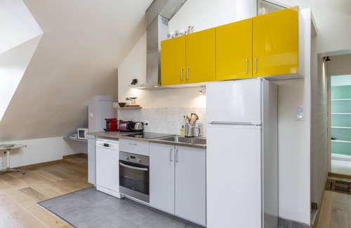 Saint-Helier Apartment | 72 m² Apartment ∙ 1 bedroom ∙ 4 guests
