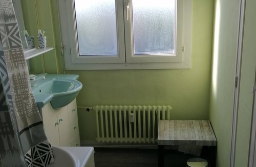 Mondeville Apartment | 80 m2 apartment for 4 to 6 people, 5 minutes from Caen and 15 from the beach.