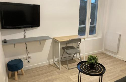 Limoges Apartment | 99 BIS FP