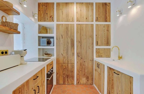 Croulebarbe Apartment | A Breathtaking 2-BR/1Ba - Gobelins