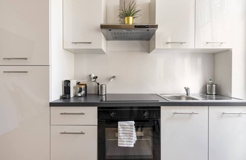 Hastings Apartment | A modern and welcoming historic neighborhood