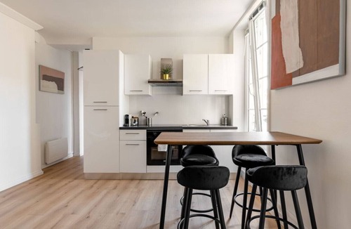 Hastings Apartment | A modern and welcoming historic neighborhood