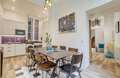 Saint-Vincent-de-Paul Apartment | A SPACIOUS & INVITING HOME AWAY FROM HOME IN PARIS