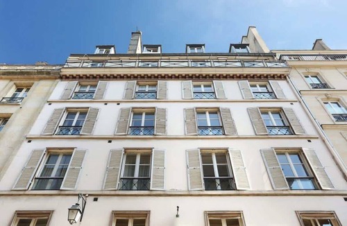 Odeon Apartment | A Superior 3-BR/3BA in Saint Germain