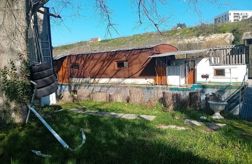 Maurecourt Boat Rental | ACCOMMODATION ON THE WATER NEAR PARIS with SPA