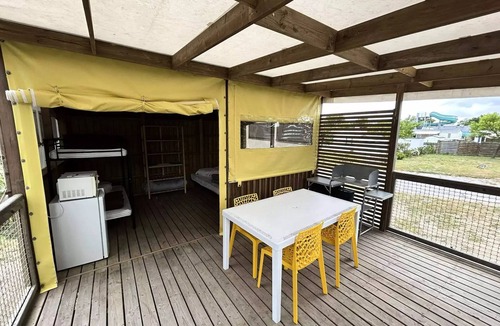 Saint-Molf Cabin | ADVENTURE Collection - Ready-to-camp cabin for 2 to 4 people - 2 people included in the price