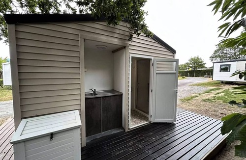 Saint-Molf Cabin | ADVENTURE Collection - Ready-to-camp cabin for 2 to 4 people - 2 people included in the price