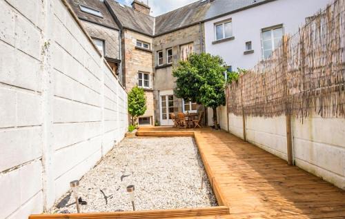 Sourdeval House | Agréable Jardin Et Terrasse
