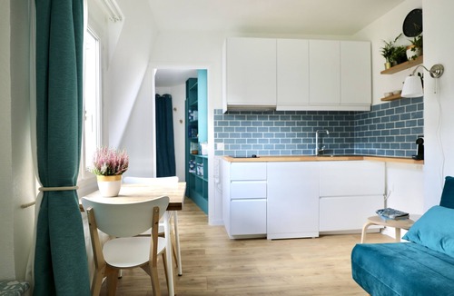 Quartier de la Goutte-d'Or Apartment | Amazing Sunny flat close to Montmartre