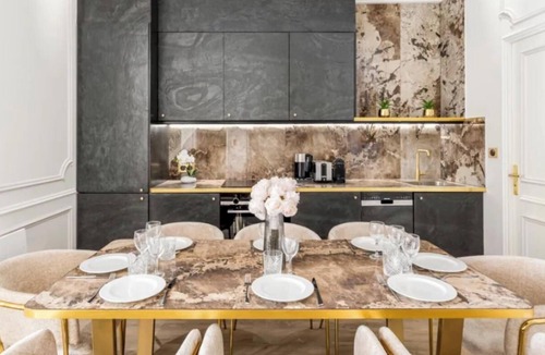 Saint-Merri Apartment | AN EXCEPTIONAL PARISIAN EXPERIENCE LOCATED NEAR NOTRE DAME & LOUVRE