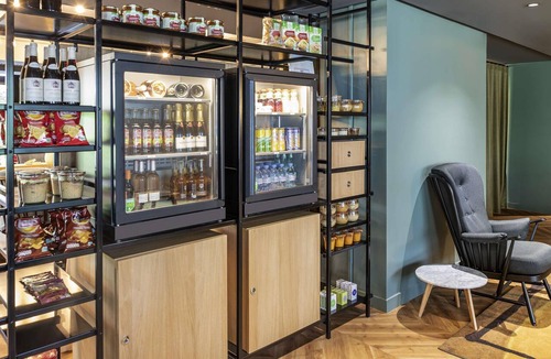 Issy-les-Moulineaux Apartment | Aparthotel Adagio Paris Porte de Versailles