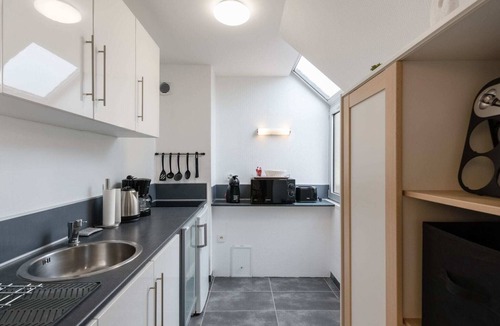 Port-en-Bessin-Huppain Apartment | Apartment in a residence by the sea