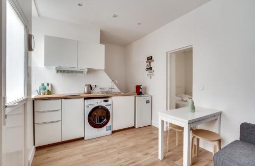 7th Arrondissement Apartment | Apartment 3 people close Eiffel Tower by Weekome