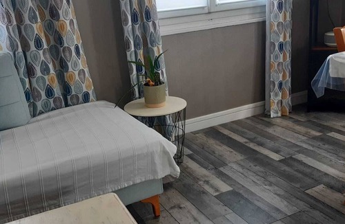 Le Trait House | Apartment 7 (2-bedroom) — furnished and fully equipped