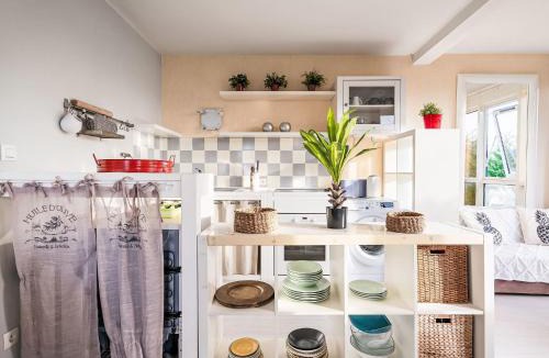 La Richardais Apartment | Apartment Balcons de la Rance-1 by Interhome