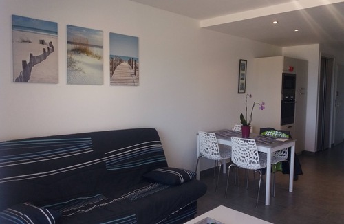 Perros-Guirec Apartment | APARTMENT FEET IN THE WATER SEA 15 METERS WIFI PANORAMIC VIEW
