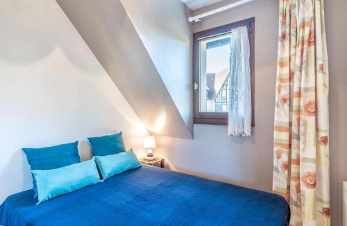 Cabourg Apartment | Apartment Fleur Marine-16 by Interhome