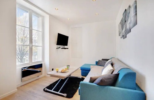 Saint-Denis Apartment | Apartment for 4 people at the gates of Paris