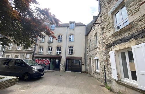 Cherbourg-en-Cotentin Apartment | Apartment "Les Moulins - Studio 1" with Balcony and Wi-Fi