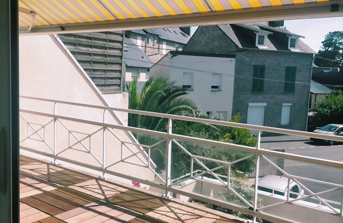 Saint-Cast-le-Guildo Apartment | Apartment, 50 m from the beach