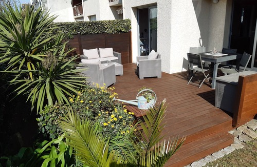Quiberon Apartment | Apartment in small residence 300 m from beach and town center