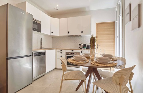 Saint-Lambert Apartment | Apartment Paris Exposition Park center