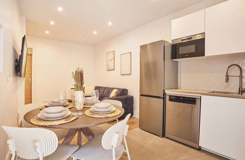 Saint-Lambert Apartment | Apartment Paris Exposition Park center