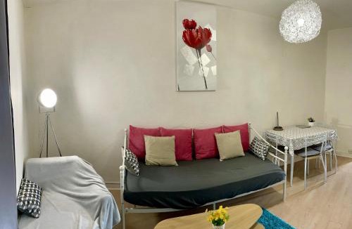 Miroir - Batignolles Apartment | Apartment T2 Le Mans TGV Station
