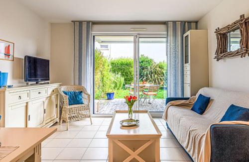 Quiberon Apartment | Apartment Villa Saint Julien by Interhome