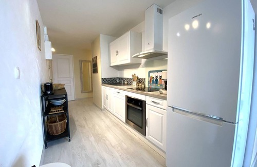 Perros-Guirec Apartment | Apartment with balcony SEA VIEW Trestraou beach in PERROS-GUIREC
